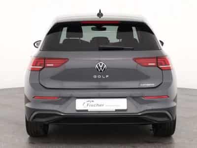 VW Golf VIII 1.5 eHybrid Life DSG NAV/LED/RFK/ACC/18'' (2025) - Photo 5