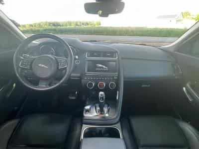 Jaguar E-Pace S-Line (2019) - Photo 4