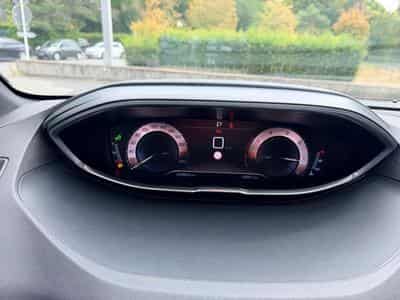 Peugeot 5008 2.0 HDI EAT8 179 ps GTline 7 place (2018) - Photo 14