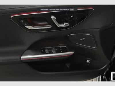Mercedes C 200 d T AMG MBUX+LED+Pano+360° (2025) - Foto 12