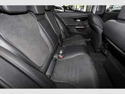 Mercedes C 200 d T AMG MBUX+LED+Pano+360° (2025) - Foto 9