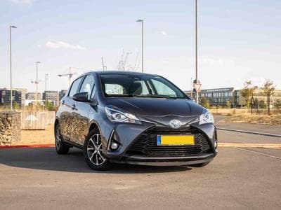 Toyota Yaris 1.5 Hybride e-CVT - Y20 Edition (2019) - Photo 1