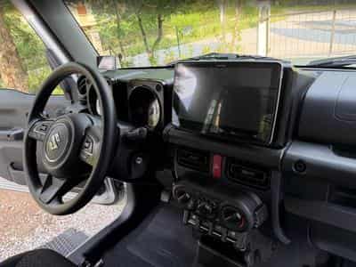 Suzuki Jimny JIMNY ALLGRIP GPS + HIFI ALPINE + 220V (2023) - Photo 4