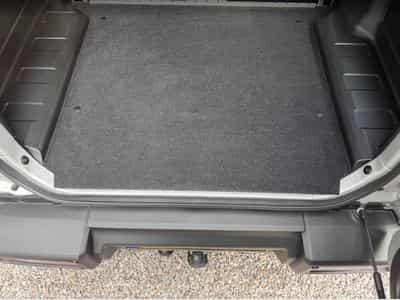 Suzuki Jimny JIMNY ALLGRIP GPS + HIFI ALPINE + 220V (2023) - Photo 8