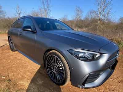 Mercedes C 200 C 220 D AMG (2023) - Photo 2
