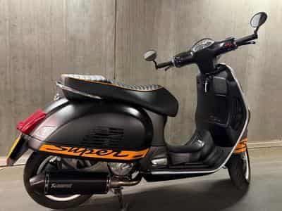 Piaggio Vespa GTS 300 Super Sport (2013) - Foto 1