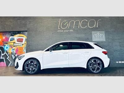 Audi A3 A3 SPORTBACK S-LINE 35 TFSI S-TRONIC (2024) - Photo 1