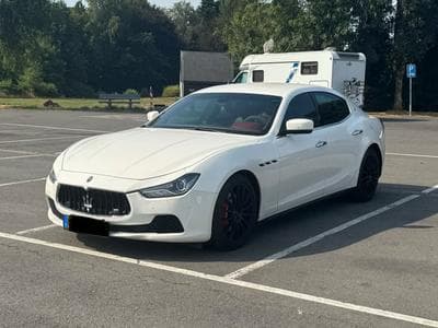 Maserati Ghibli Maserati Ghibli 3.0 V6 Bi-Turbo 409 S-Q4 (2015) - Photo 1