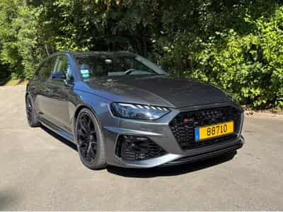 Audi RS4 RS (2024) - Photo 2