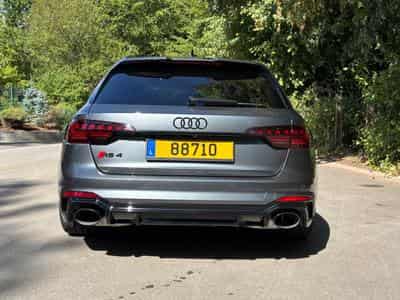 Audi RS4 RS (2024) - Photo 3