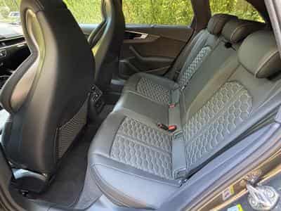 Audi RS4 RS (2024) - Photo 11