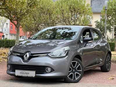 Renault Clio MANUELLE / DIESEL (2012) - Photo 1