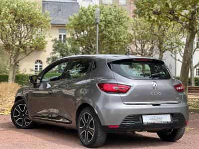 Renault Clio MANUELLE / DIESEL (2012) - Photo 4