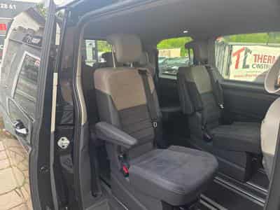 VW T7 MULTIVAN BULLI 2.0TDI DSG 150CV HIGLINE 7 PLACES (2025) - Photo 9