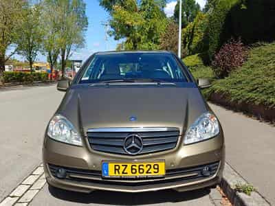 Mercedes A 160 BLUE EFFICIENY (2009) - Photo 2