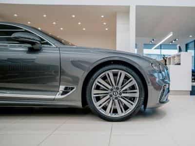 Bentley Continental GT Speed W12 (2022) - Photo 5