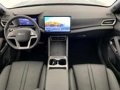 BYD ATTO 2 1.5 DMi Boost PHEV (2026) - Photo 5