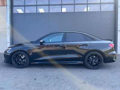 Audi RS3 Limousine (2024) - Photo 1