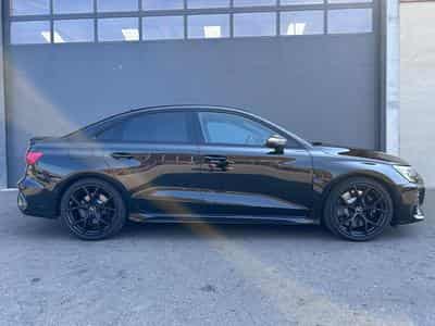 Audi RS3 Limousine (2024) - Photo 2