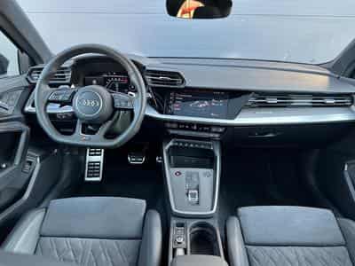 Audi RS3 Limousine (2024) - Photo 10
