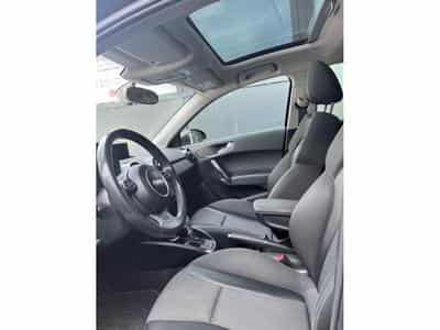 Audi A1 1.0 tsi S- tronic S-line (2016) - Foto 8