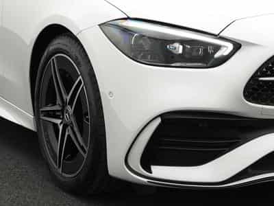 Mercedes C 220 d T-Modell AMG-Line (2025) - Photo 9