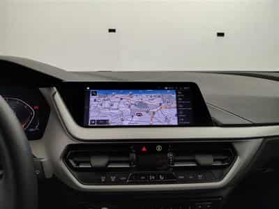 BMW 118 iA Navi Cockpit / Led / PDC av+ar (2021) - Photo 11