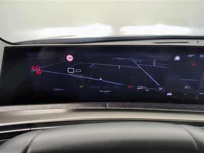 Peugeot 5008 1.2 HYBRID 136cv e-DSC6 Allure Pack 7pl. NAVI / CAMERA 360° (2025) - Photo 10