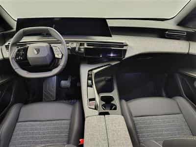 Peugeot 5008 1.2 HYBRID 136cv e-DSC6 Allure Pack 7pl. NAVI / CAMERA 360° (2025) - Photo 8