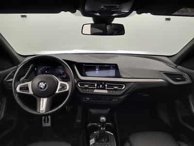 BMW 116 i Pack M Navi / Led / PDC+Caméra/ Pano (2022) - Foto 8