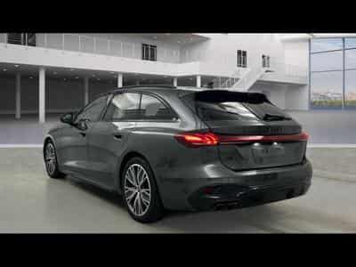 Audi A5 2.0 40 TDI 204 CV AVANT S TRONIC S LINE PLUS *360°* (2025) - Photo 5