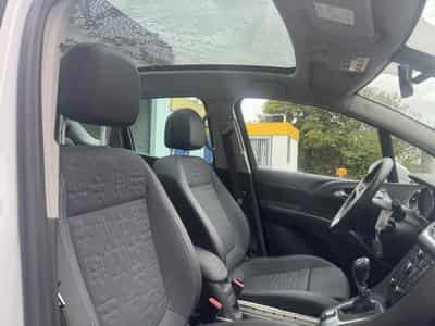 Opel Meriva OPEL MERIVA Innovation PANORAMA NAVI AUTOMATIK LEDER LED (2015) - Foto 5