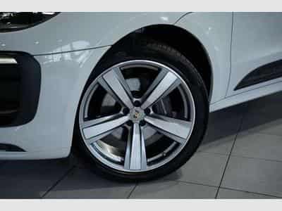 Porsche Macan T 1.H *21 *S-AGA*BOSE*Pano*PDLS+*Approved (2023) - Foto 3