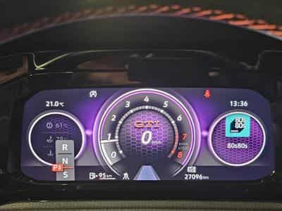 VW Golf GTI clubsport 300cv DSG7 (2023) - Photo 9