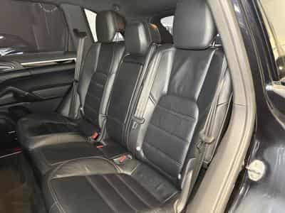 Porsche Cayenne Cayenne S Diesel/Luftfederung/21/CUIR/AHK/VOLL (2014) - Photo 13