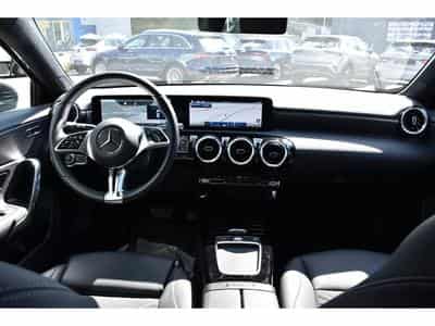 Mercedes A 180 CDI Progressive 8G-DCT CUIR GPS LANE CAM 1° MAIN (2024) - Photo 9