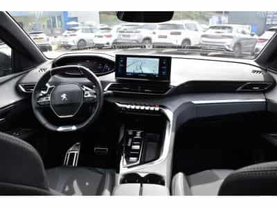 Peugeot 5008 1.2 130 GT EAT8 SG CHFF ACC LANE SIDE CAM 1° MAIN (2024) - Photo 10