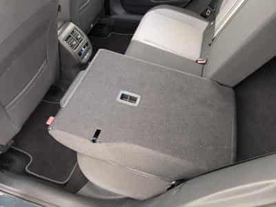 Seat Leon 1.5 eTSI Hybrid 115 DSG7 Business (2025) - Photo 12