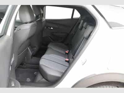Peugeot 2008 Turbo 100 ch BVM6 Allure (2026) - Photo 14