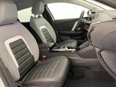 CitroëN C4 Hybride 145 ch e-DCS6 Max (2026) - Photo 9