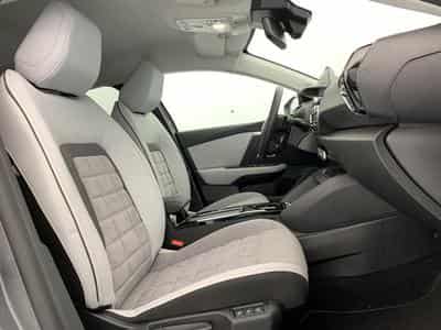 CitroëN C4 PureTech 130 EAT8 Max (2025) - Foto 9