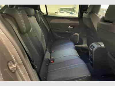 Peugeot 308 Hybrid 145 e-DCS6 Allure (2025) - Photo 10