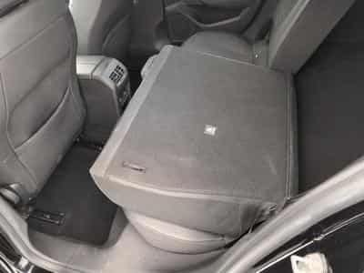 Peugeot 308 Hybrid 145 e-DCS6 Allure (2025) - Photo 12