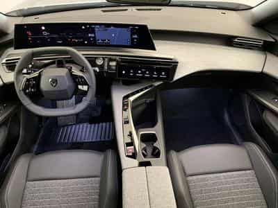 Peugeot 5008 HYBRID 145 CH E-DCS6 ALLURE (2026) - Photo 12