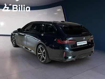 BMW 530 530e xDrive Touring M Sport (2025) - Photo 6