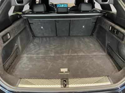 BMW 530 530e xDrive Touring M Sport (2025) - Photo 14
