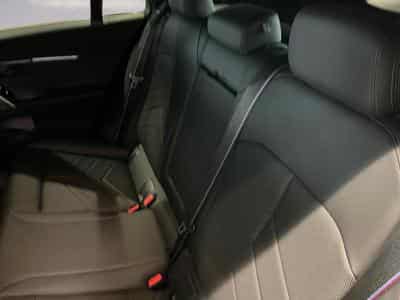 BMW 530 530e xDrive Touring M Sport (2025) - Photo 13