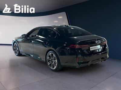 BMW 520 520i Berline M Sport (2024) - Foto 6