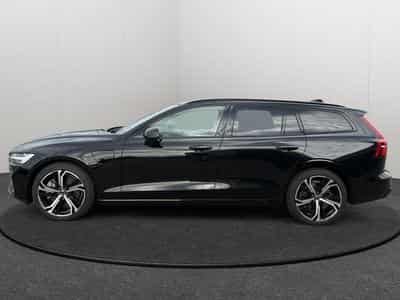 Volvo V60 T6 AWD Plus Dark / Hybride (2024) - Photo 2
