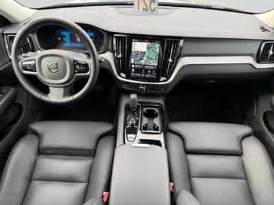Volvo V60 T6 AWD Plus Dark / Hybride (2024) - Photo 10